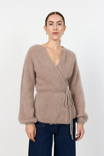 Load image into Gallery viewer, Noreen 7 Cardigan, light brown