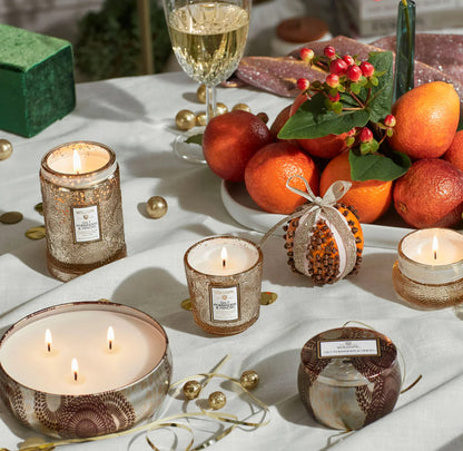 Mini Tin Candle 25h, gilt pomander hinoki