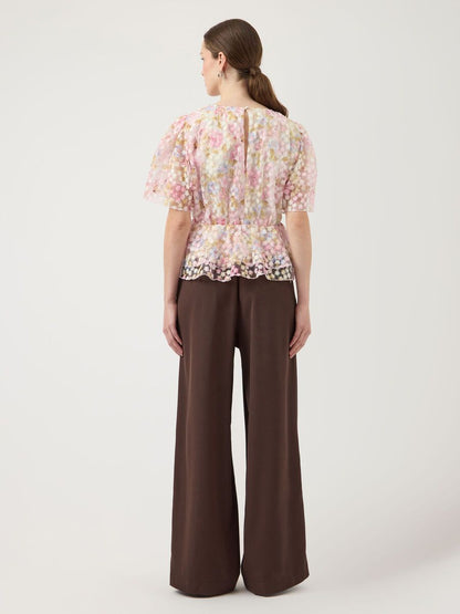 Yasleanna Top, Show, pristine