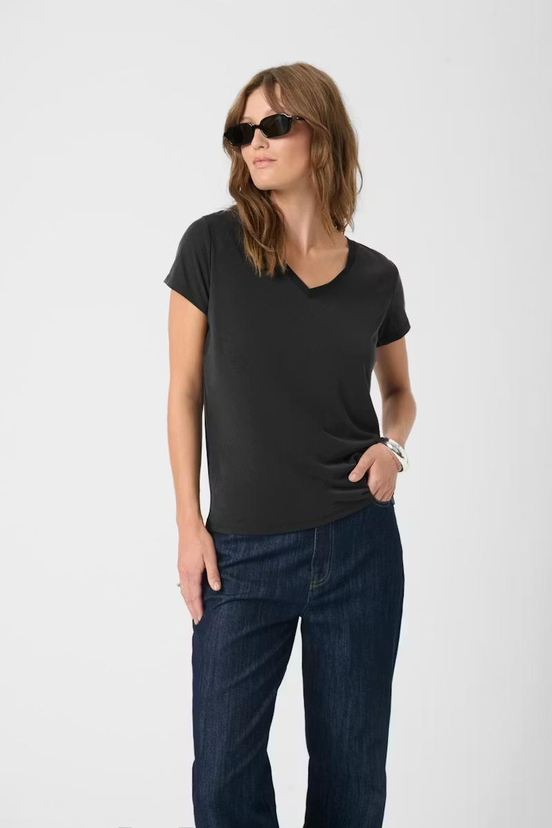 Columbine V-Neck, black