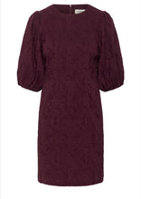 Load image into Gallery viewer, Maybel Zazu Dress, winetasting