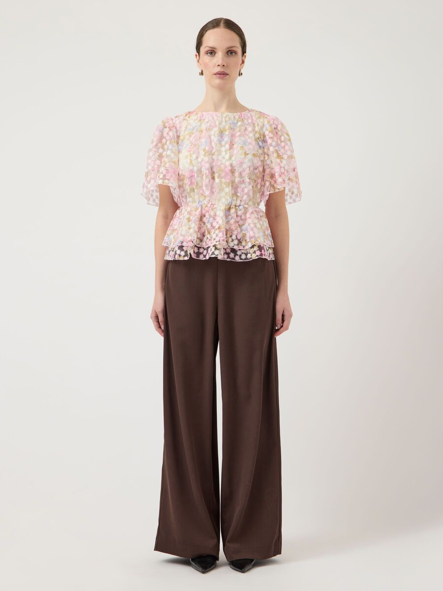 Yasleanna Top, Show, pristine