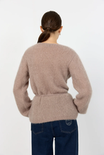 Load image into Gallery viewer, Noreen 7 Cardigan, light brown