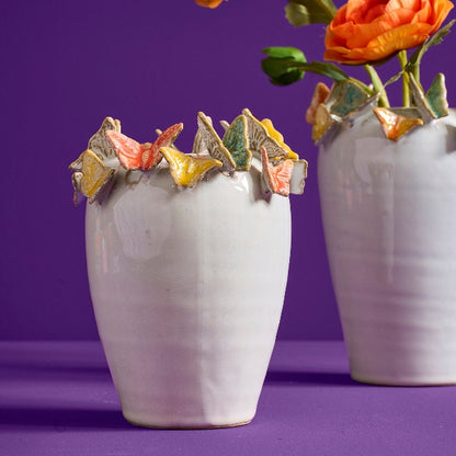 Vase w. butterflies, S, white, 14x17.7 cm