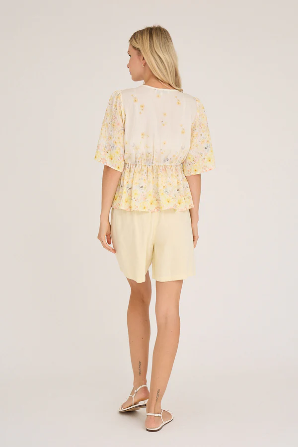 Aurora Blouse, pale yellow