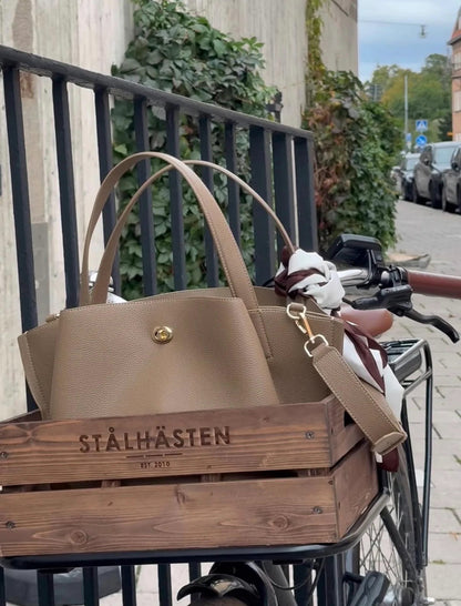 Molly Tote, latte