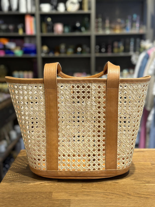 Rottingveske med skinndetaljer, cognac