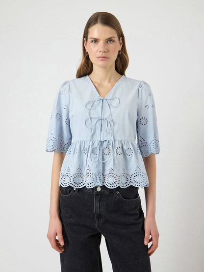 Yascornelia Tie Top, skyway