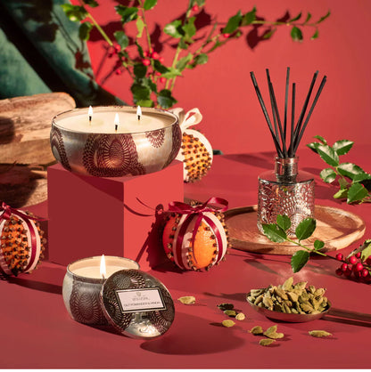 Mini Tin Candle 25h, gilt pomander hinoki