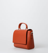 Load image into Gallery viewer, Cecilia Noted Crossbody, peach