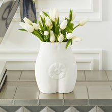 Load image into Gallery viewer, Muse Edie Vase