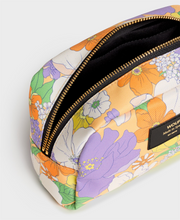 Load image into Gallery viewer, Large Toiletry Bag, Yelli