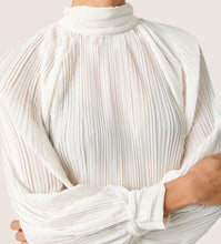 Load image into Gallery viewer, Chrisley Blouse, whisper white