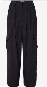 Shirley Cargo Pants, black