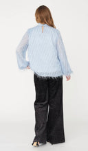 Load image into Gallery viewer, Aiden Blouse, light blue