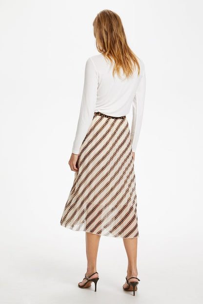 Hanadi Rollneck, antique white