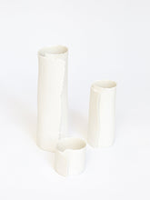 Load image into Gallery viewer, Ark 1 Vase, h18 d5,5 cm.